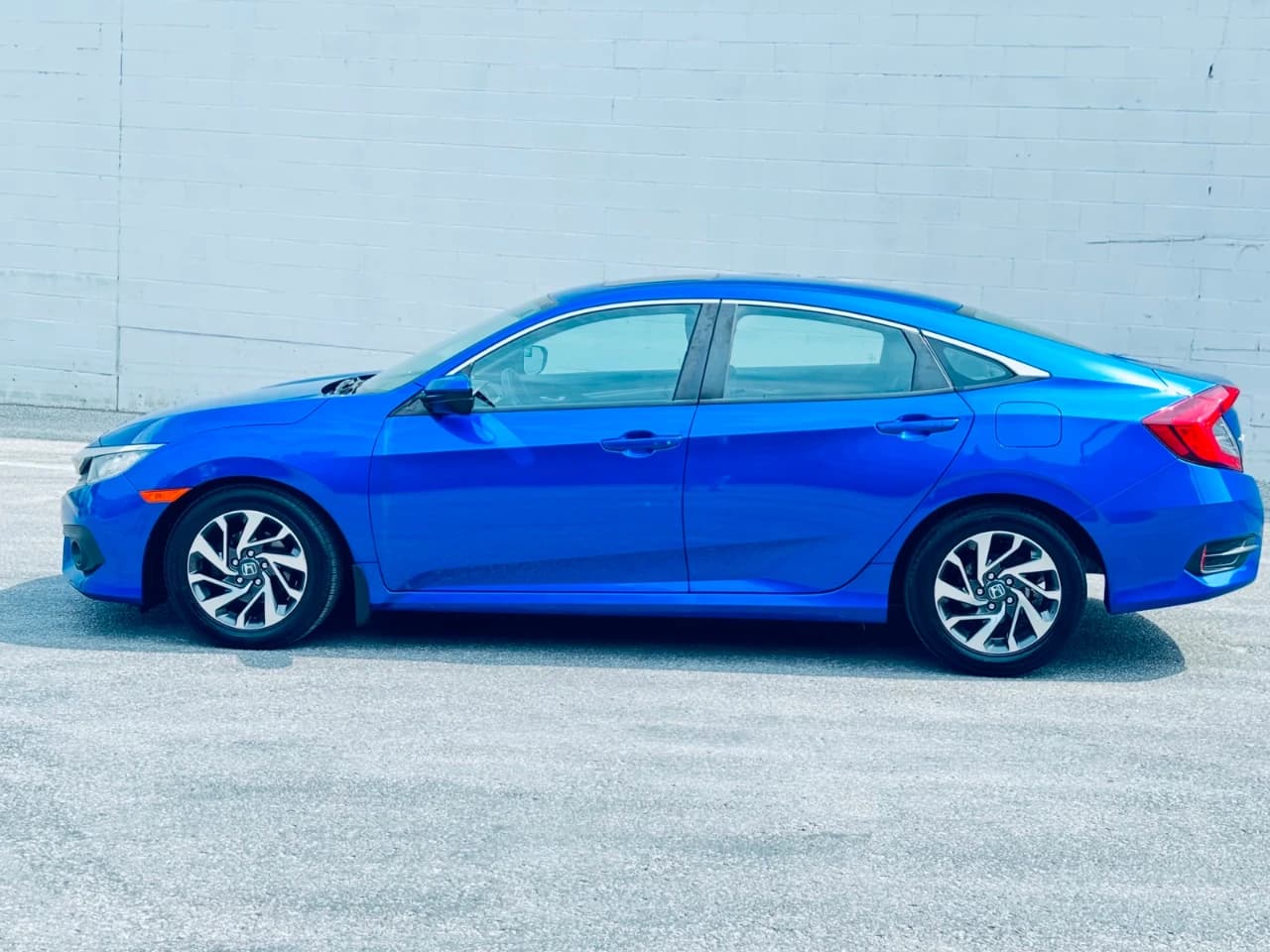 2017 Honda Civic Sedan - Image 9