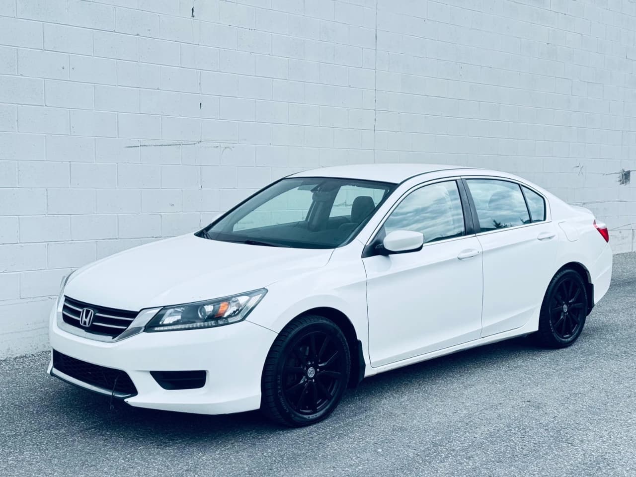 2014 Honda Accord Sedan - Image 6