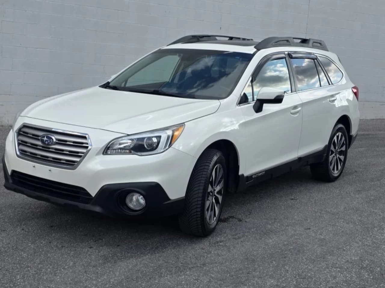 2017 Subaru Outback - Image 6