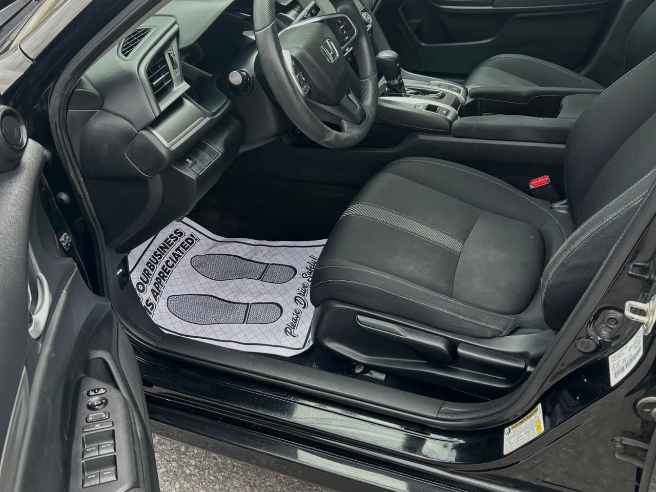 2017 Honda Civic Sedan - Image 9