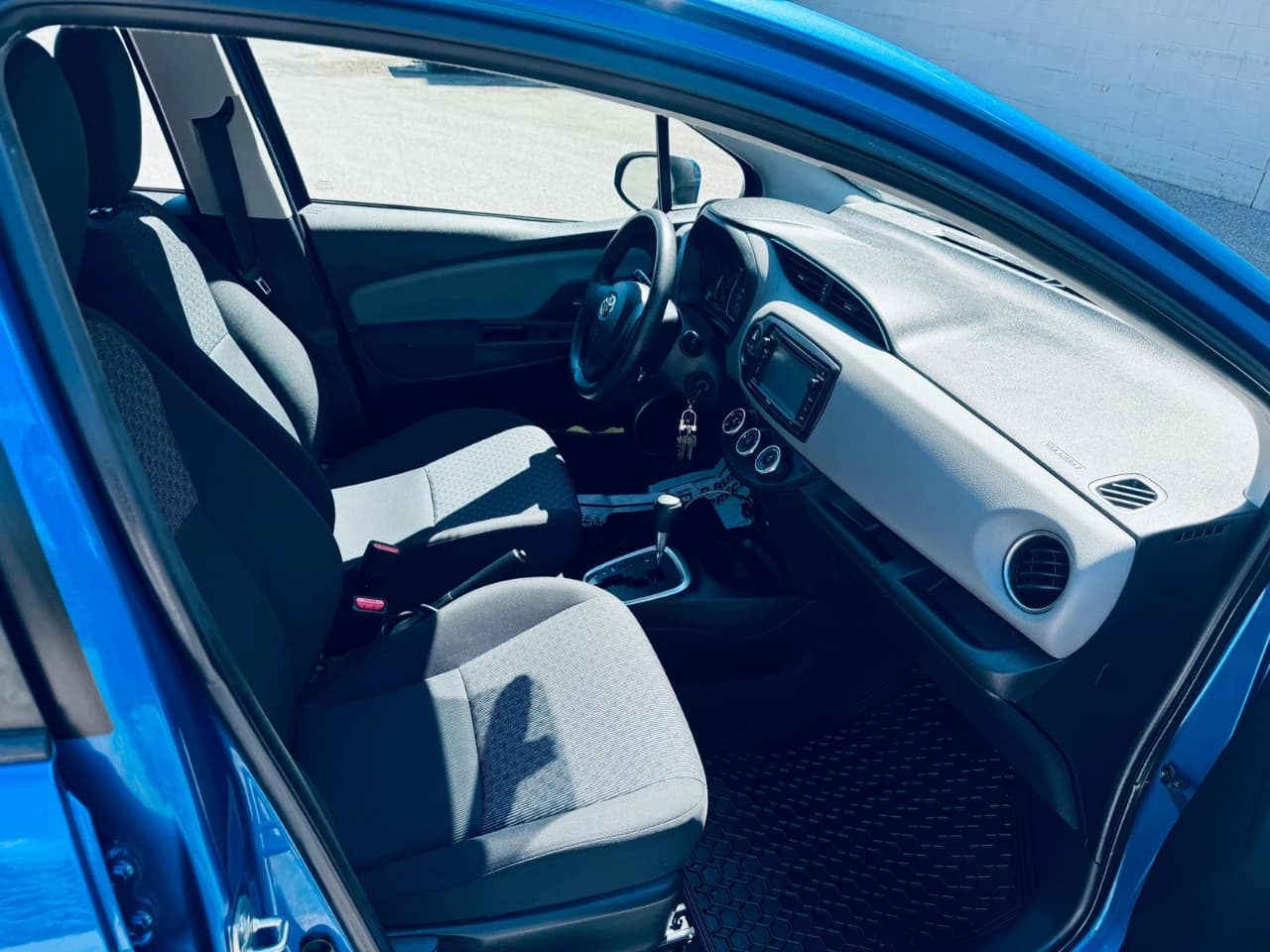 2016 Toyota Yaris - Image 10