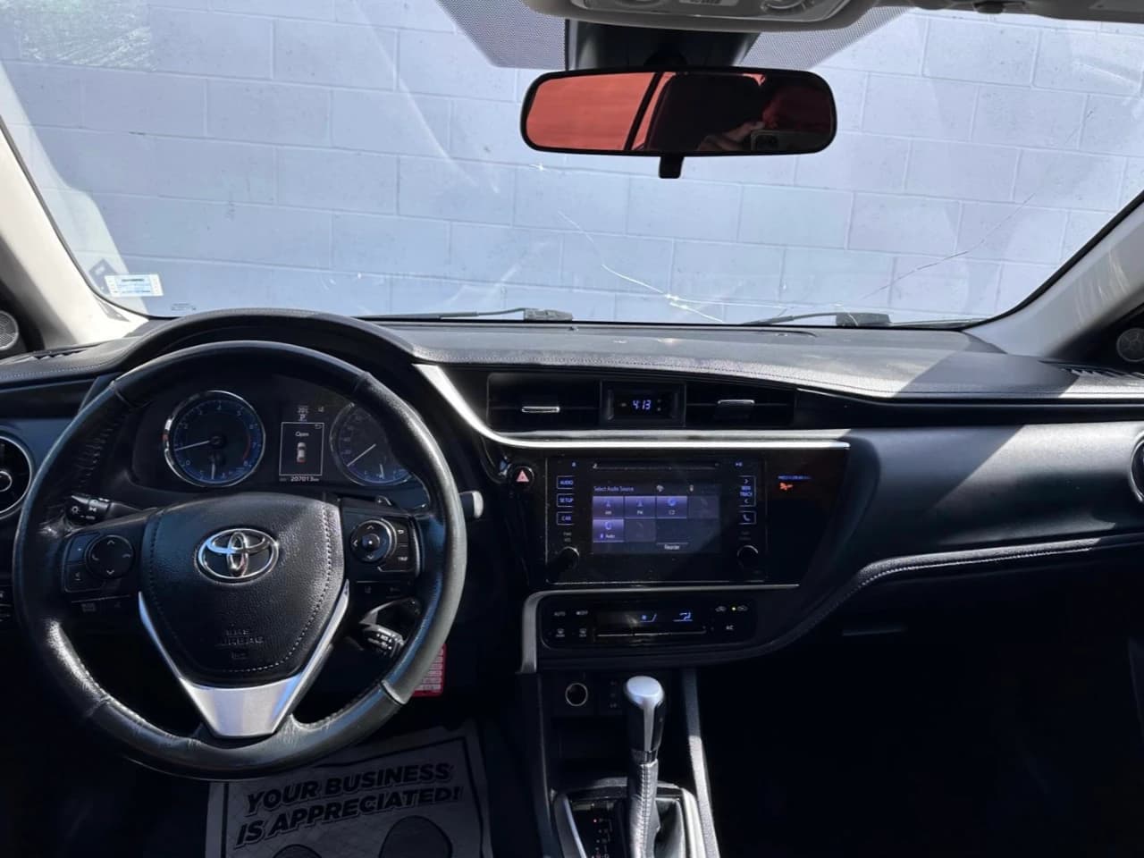 2018 Toyota Corolla - Image 5