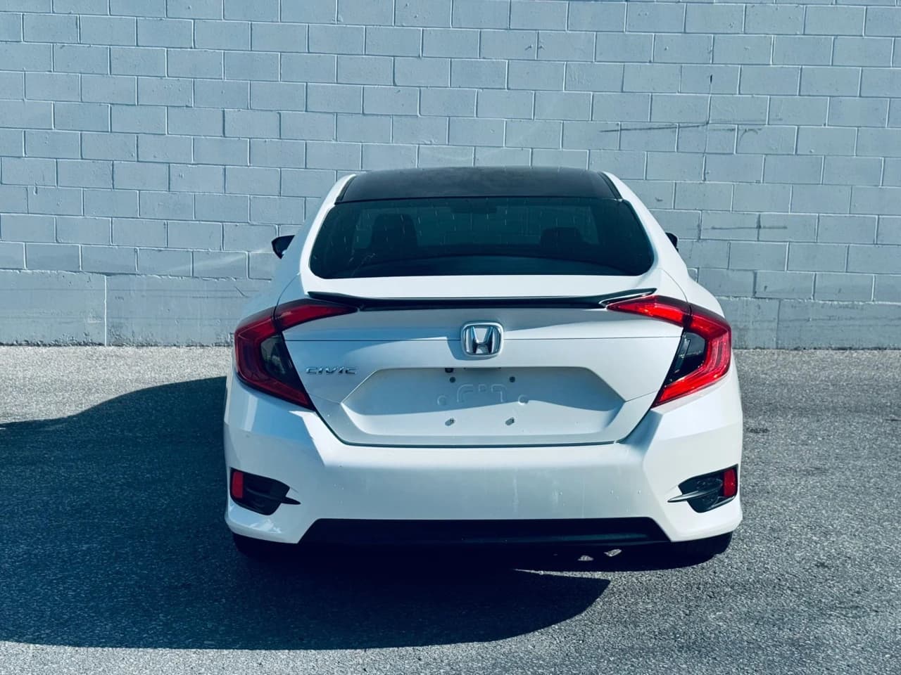 2017 Honda Civic Sedan - Image 11