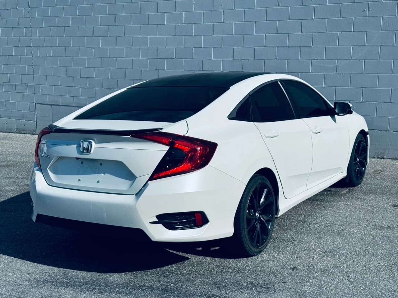 2017 Honda Civic Sedan - Image 9