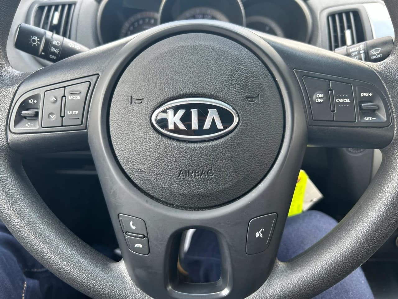 2013 Kia Forte - Image 7