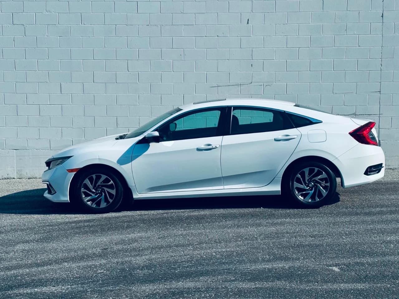 2019 Honda Civic Sedan - Image 5