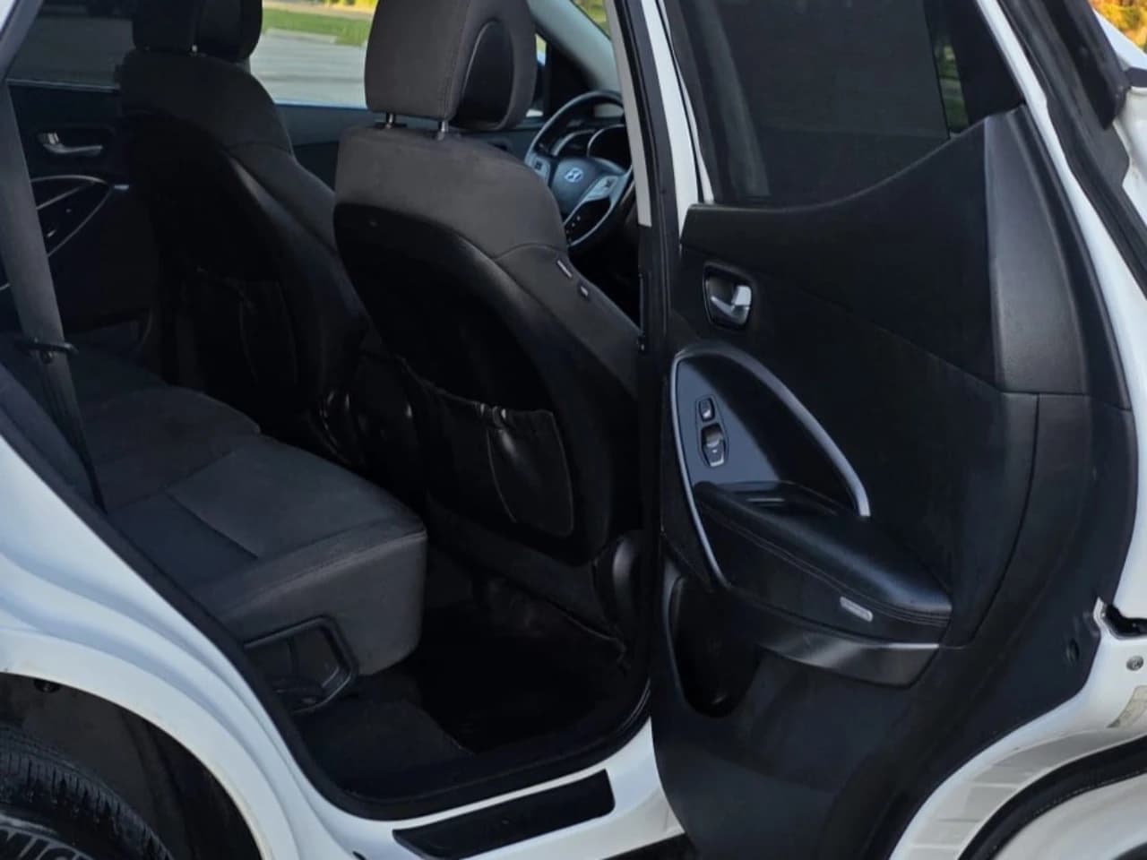 2014 Hyundai Santa Fe Sport - Image 8