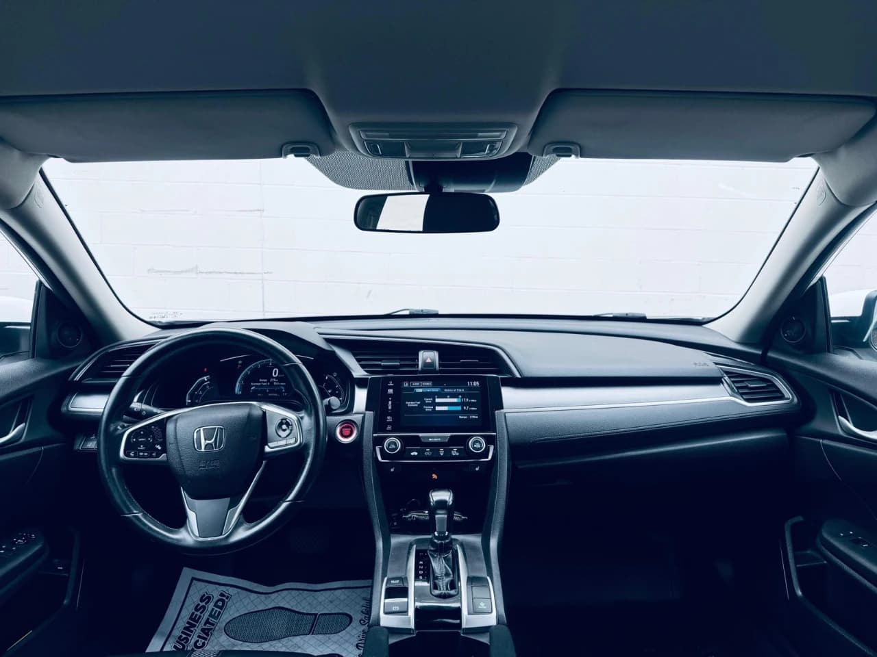 2018 Honda Civic Sedan - Image 10