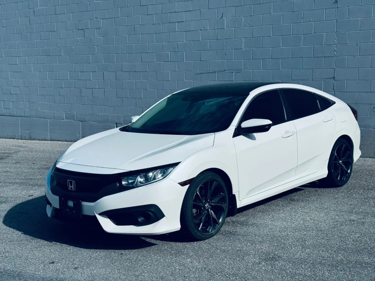 2017 Honda Civic Sedan - Image 2