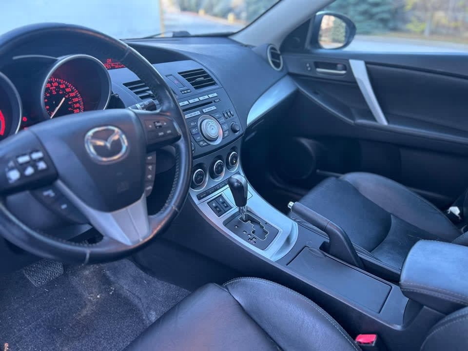 2010 Mazda Mazda 3 - Image 8