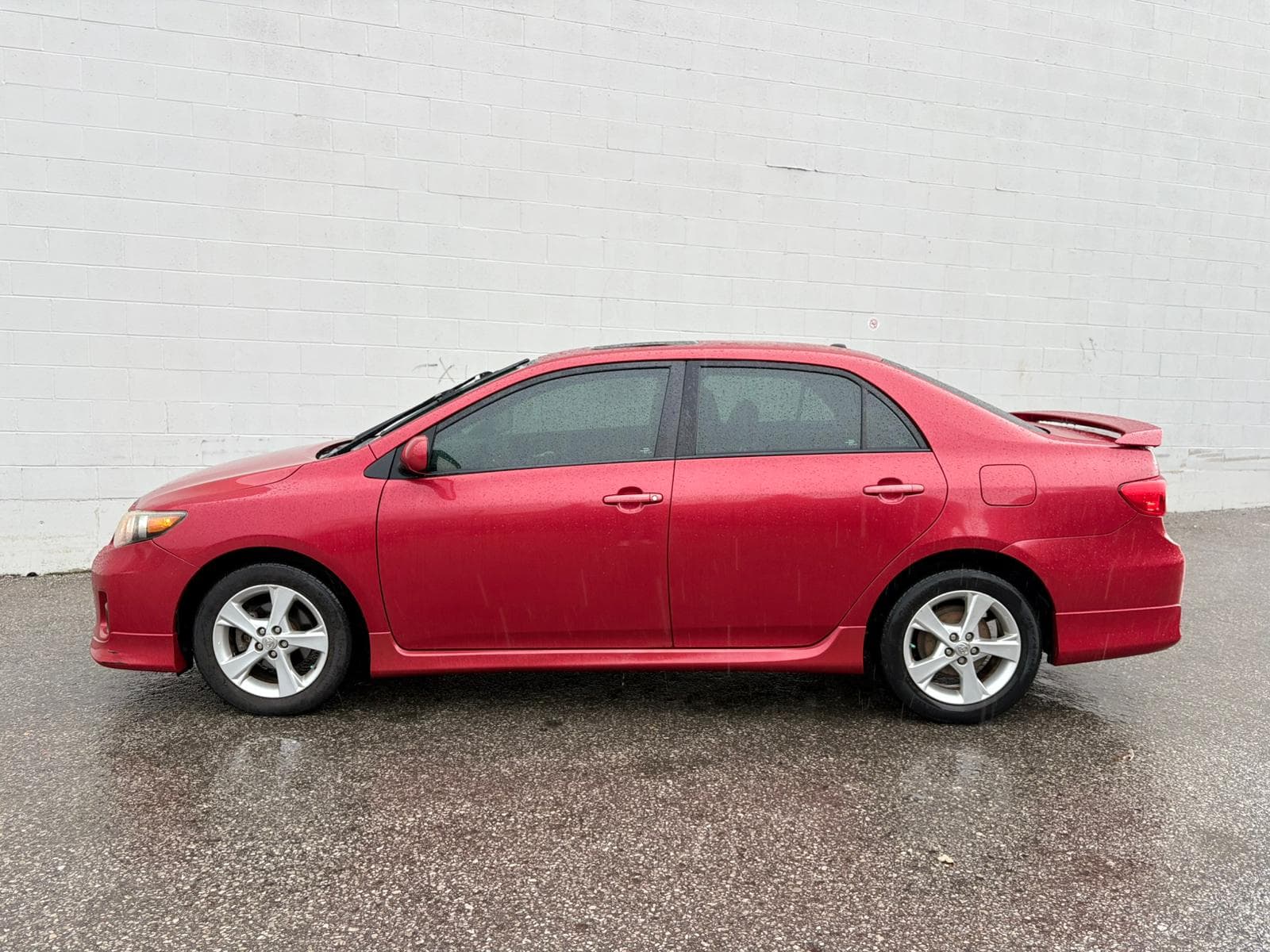 2011 Toyota Corolla - Image 4