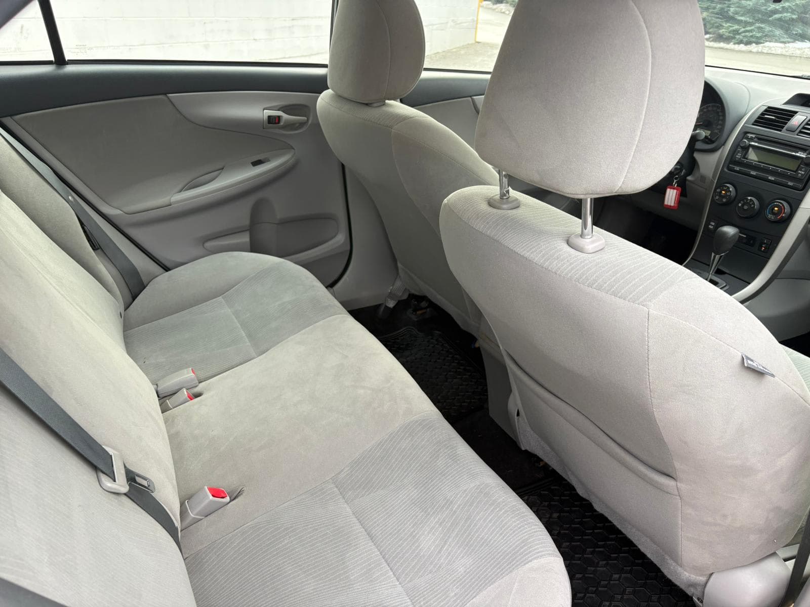 2013 Toyota Corolla - Image 8