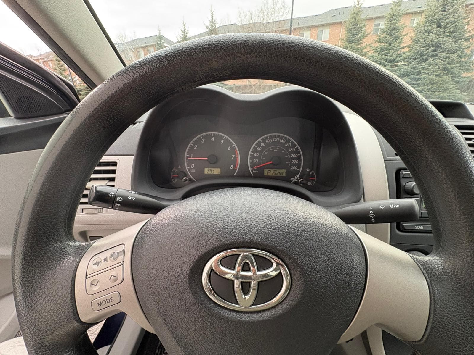 2013 Toyota Corolla - Image 9