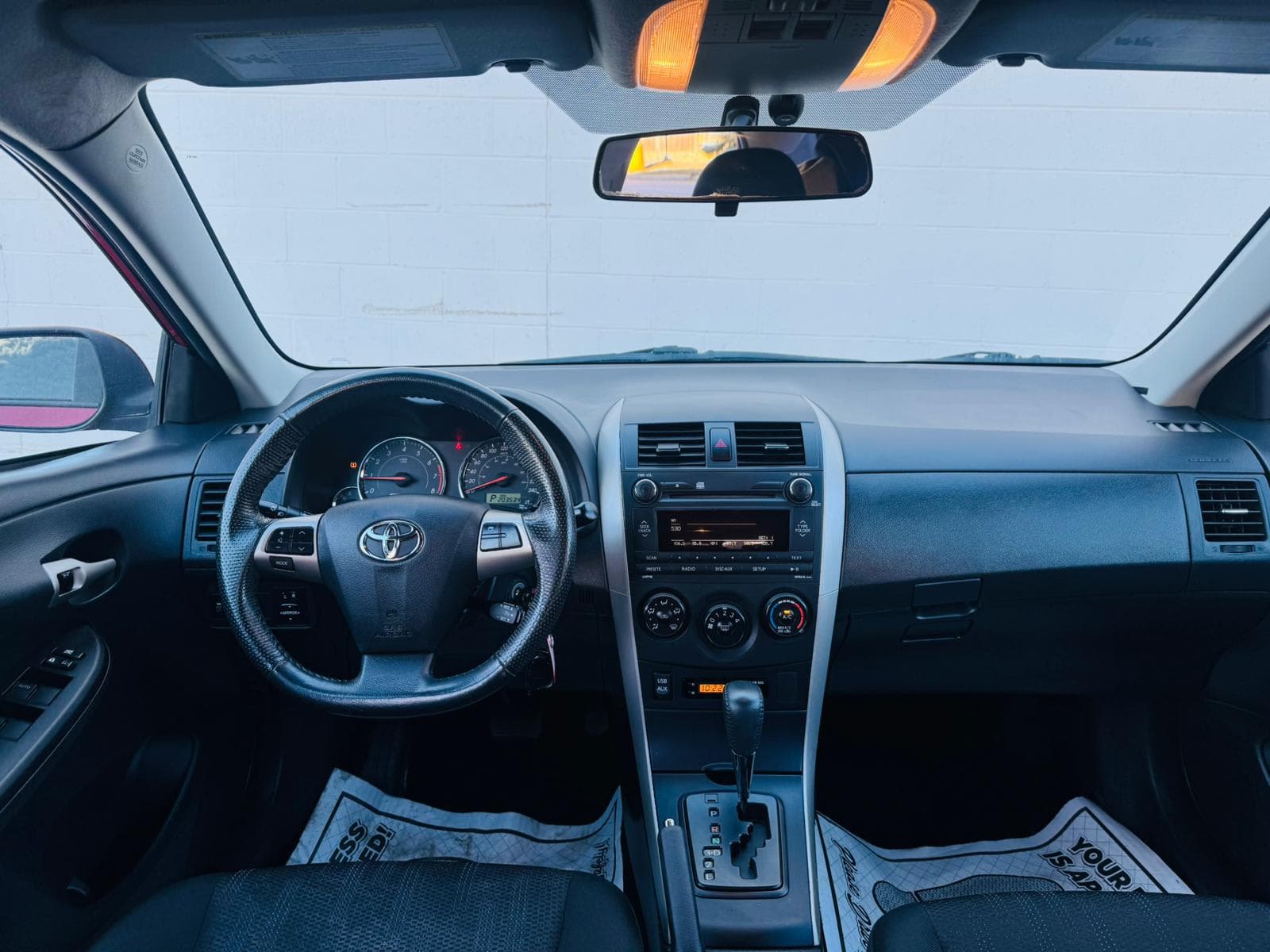 2011 Toyota Corolla - Image 10